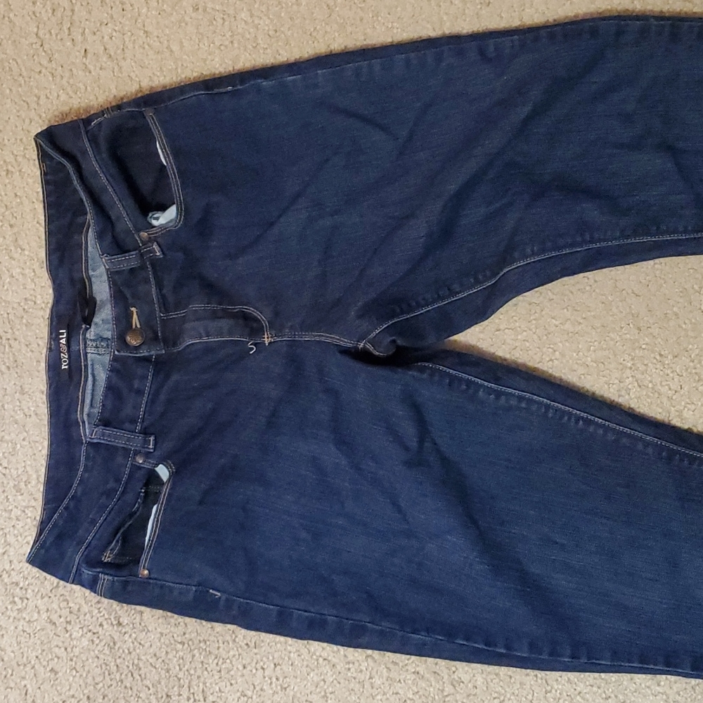 Roz and Ali jeans size 12